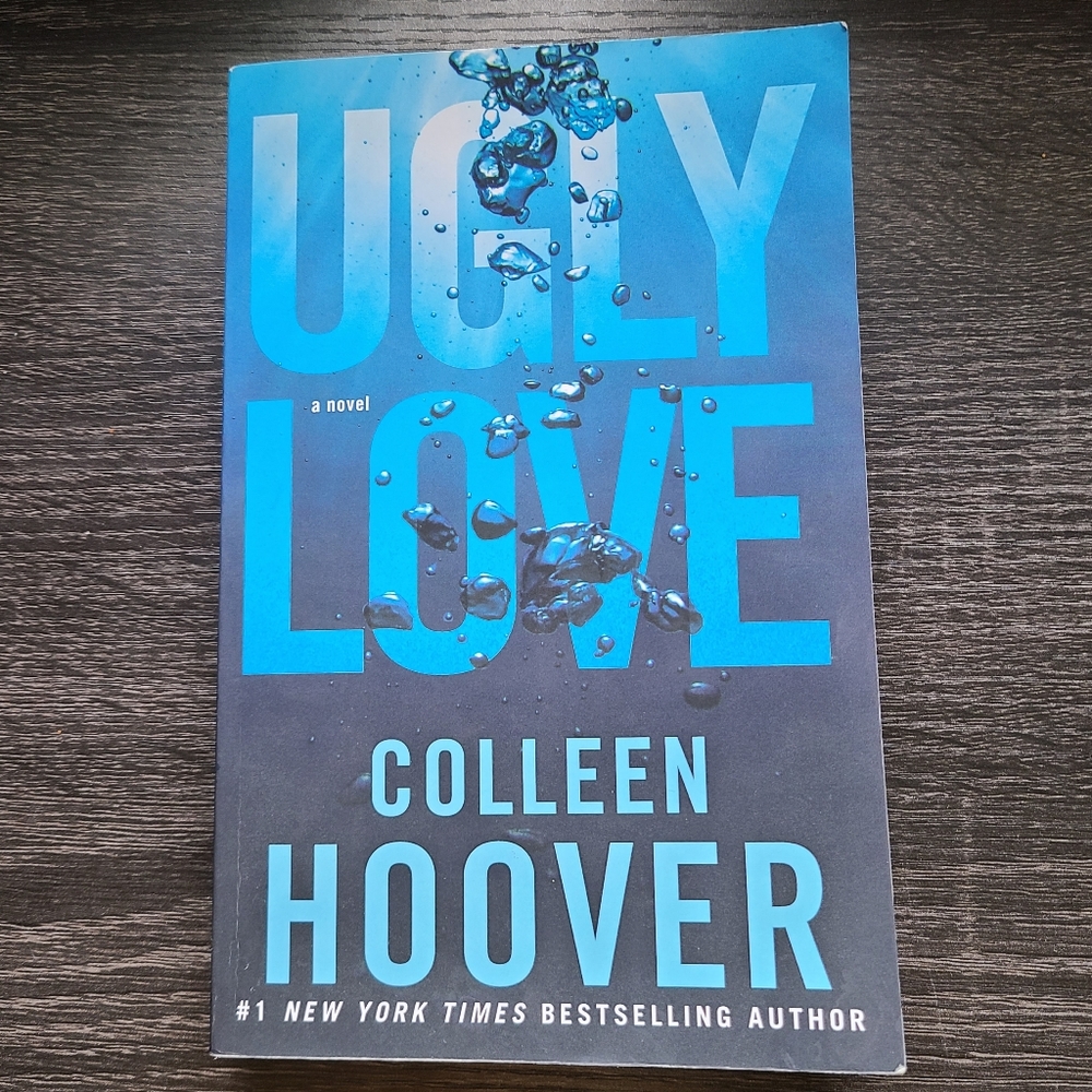 Ugly Love by Colleen Hoover